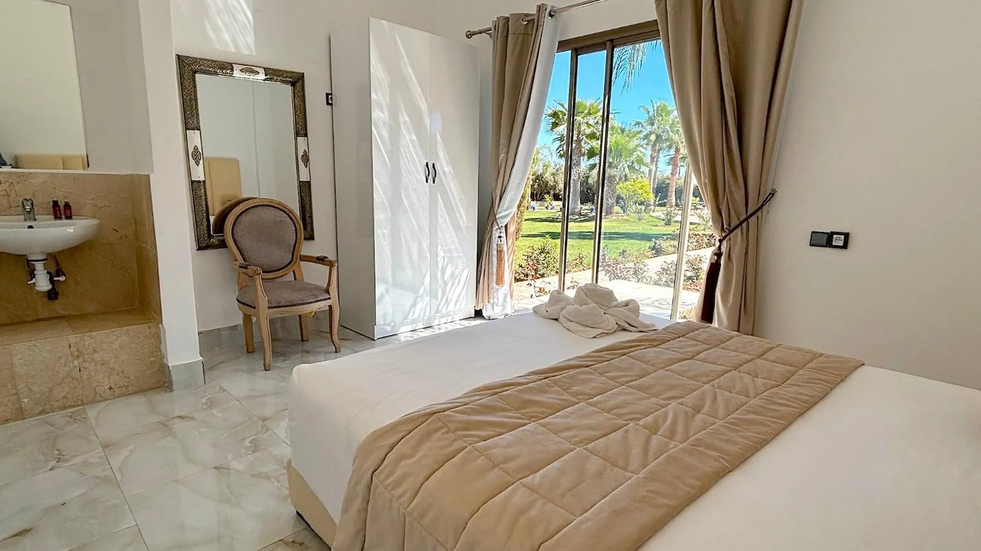 Palais Dali Villa Moussiha 0*,